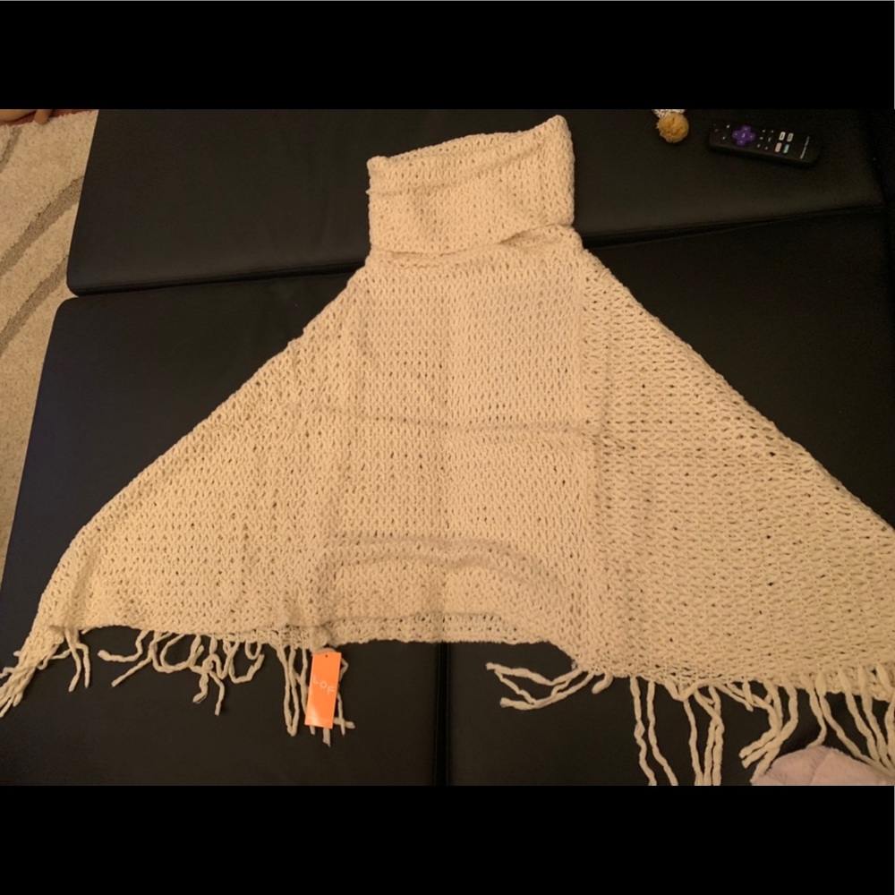 CROCHET KNIT SCARF PONCHO IVORY